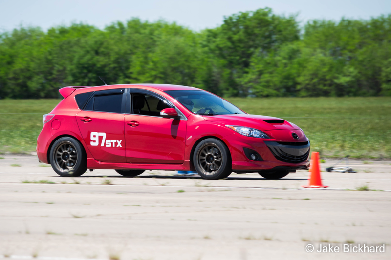 Illustration for article titled Huge Juicy Autocross Photodump